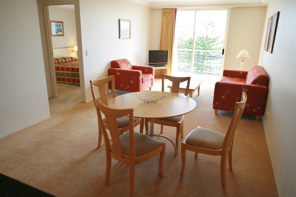 One Bedroom Standard Apartment - Photo 8
