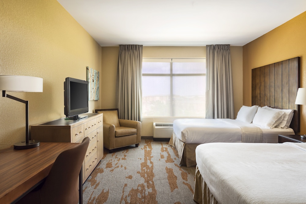 Standard Room, 2 Queen Beds, Accessible (Accessible Tub) - Photo 3