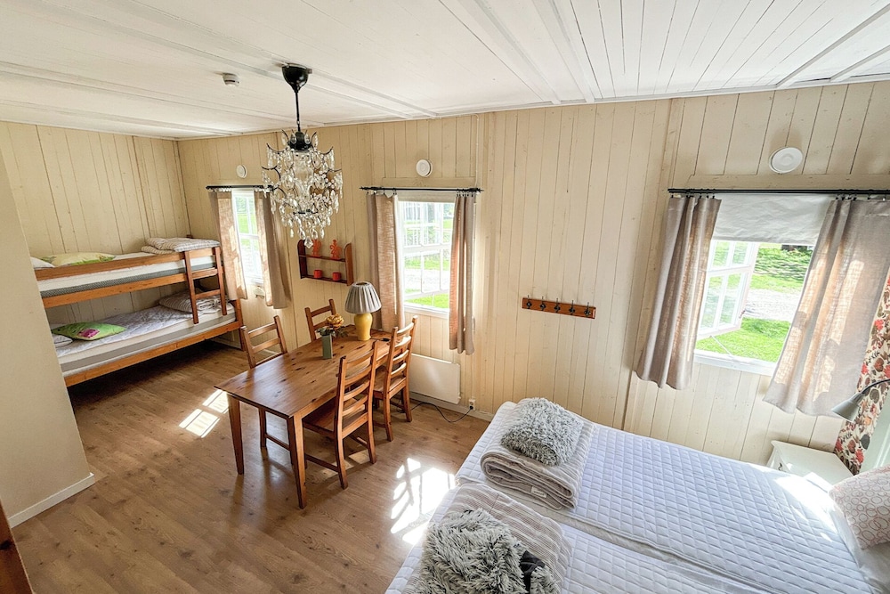Standard Cottage photo 2