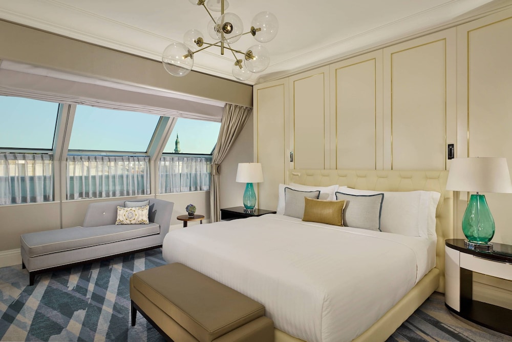 Club Suite, 1 Bedroom, Park View