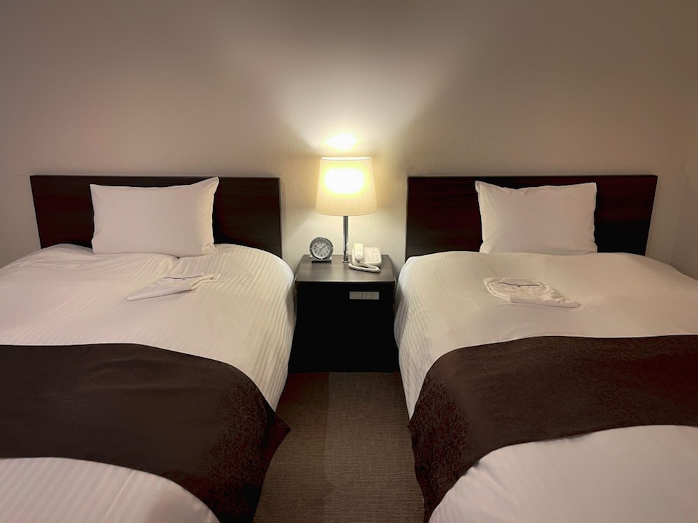 Standard Twin Room, Smoking photo 1