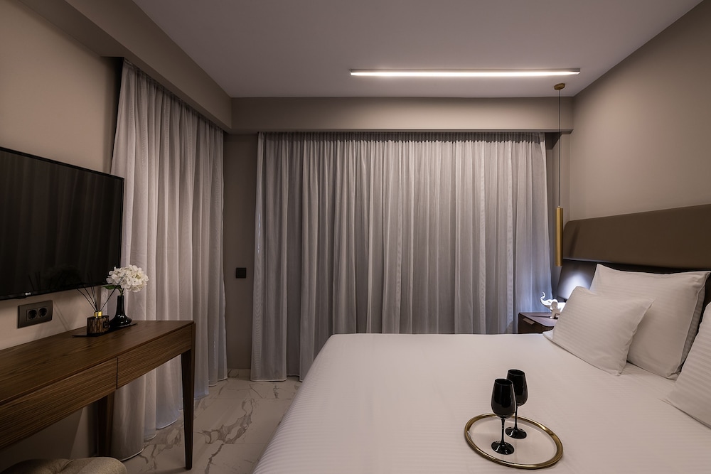 Nest Suite with 2 Bedrooms - Photo 8