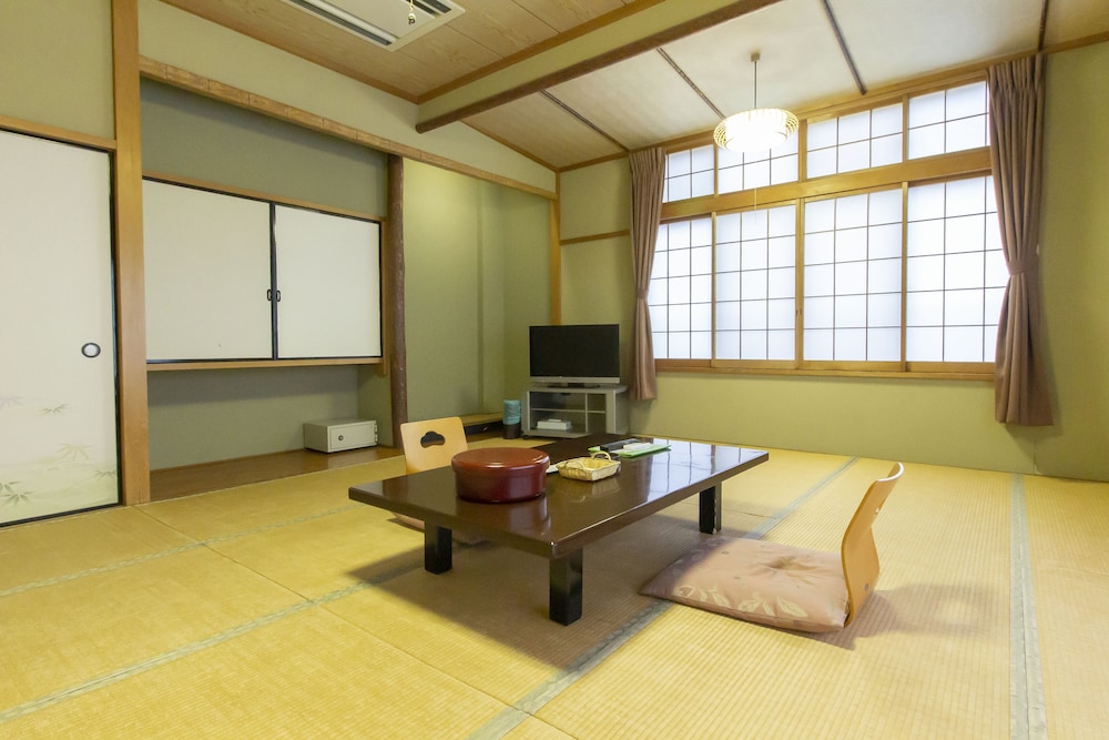 Standard Japanese-style Room, Smoking, Annex (Sakura) photo 3