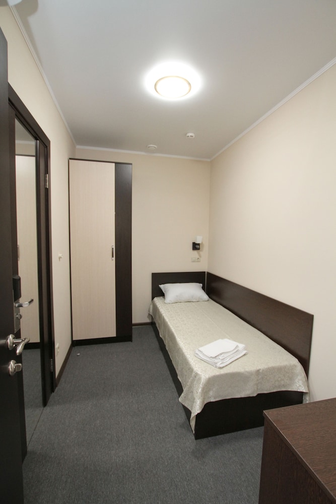 Economy Single Room, No Windows photo 1