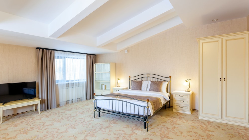 Junior Suite (incl. SPA access 09:00AM-11:00AM)