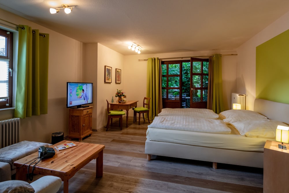 Classic Double Room Annex, Balcony photo 2