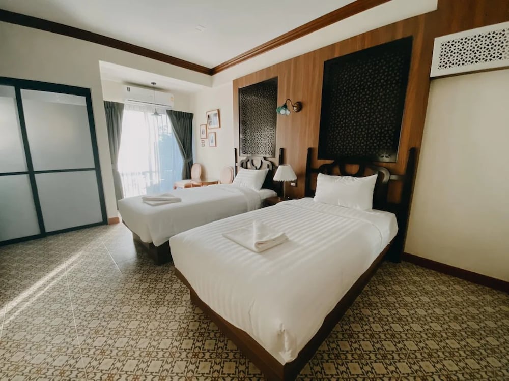 Deluxe Twin Room, Garden View photo 1