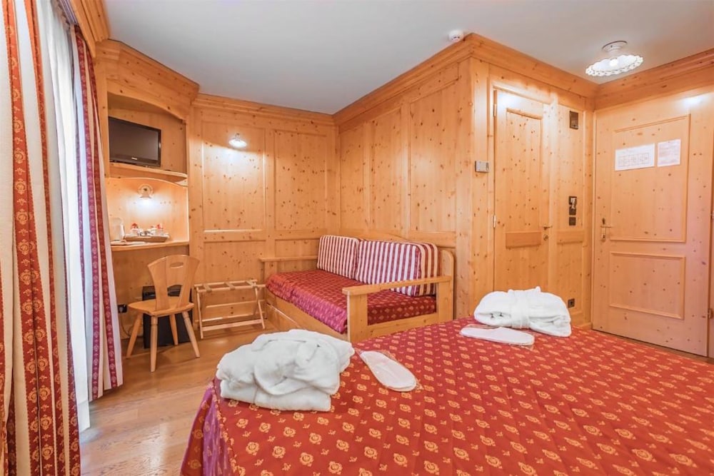 Premium Double Room photo 3