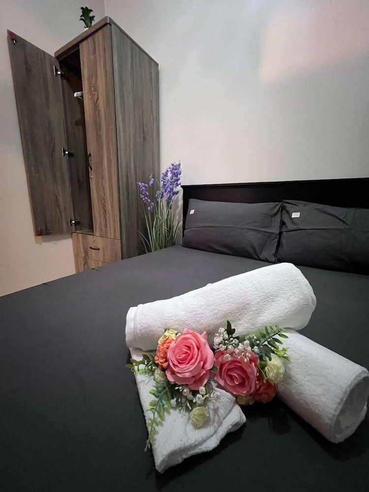 Comfort Condo, 1 Bedroom, Balcony, City View photo 1