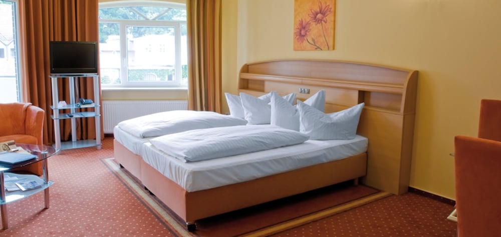 Standard Double Room - Photo 3