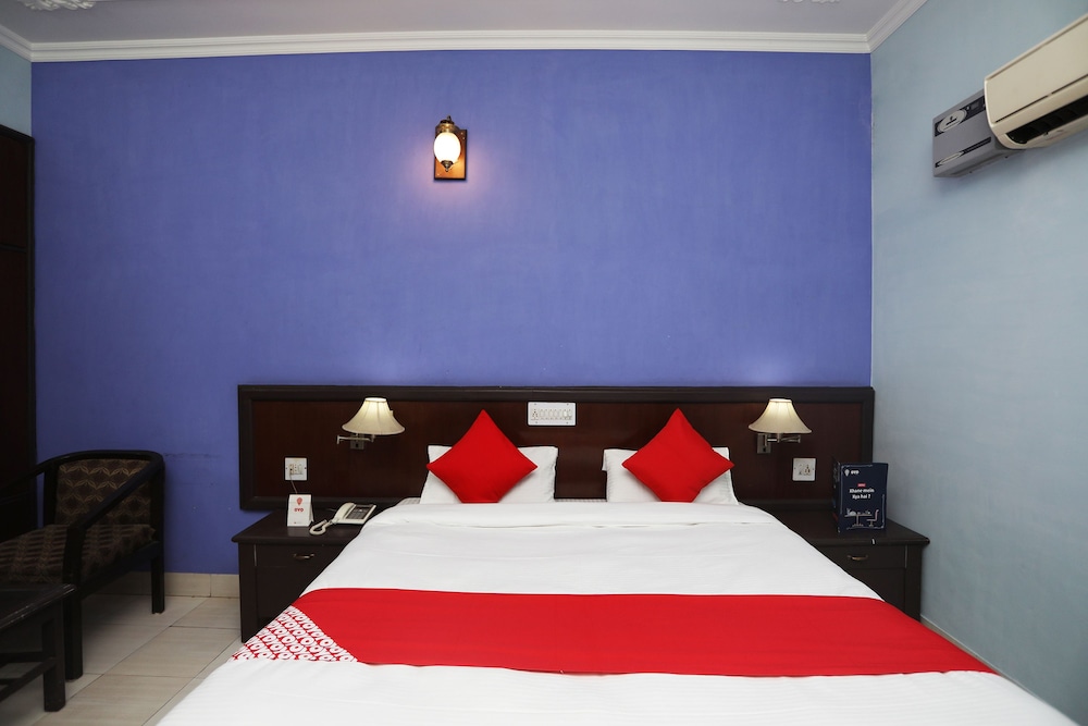 Deluxe Double Or Twin Room, 1 King Bed photo 2