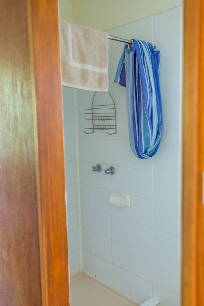 Cabin 8 photo 1
