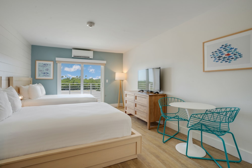 Two Doubles Room with Balcony
