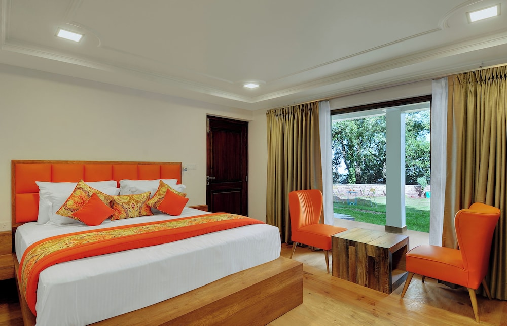 Luxury Room - Photo 5