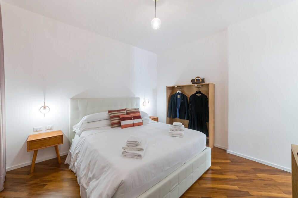 Deluxe Apartment photo 3