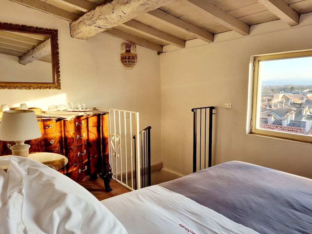 Panoramic Double Room, City View (Quarto PIano - Forth Floor)