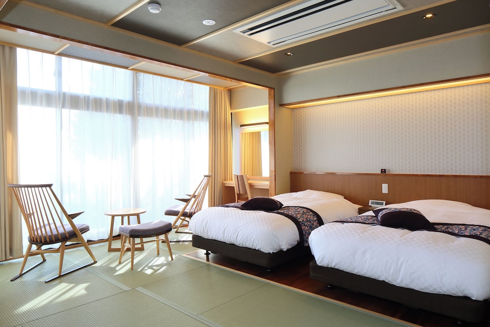 Standard Japanese Western Style room - Photo 1