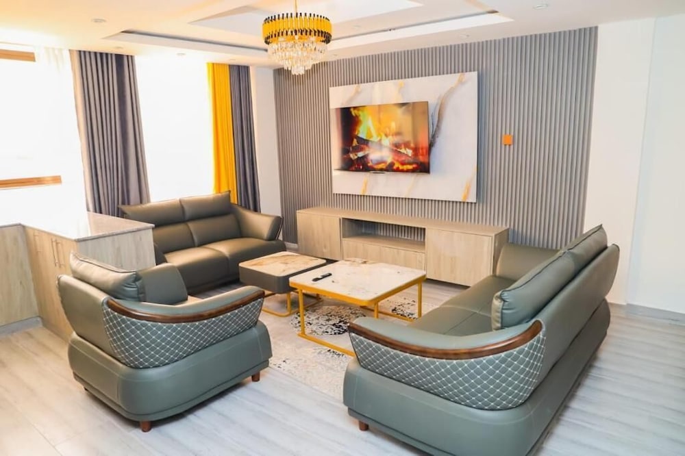 Deluxe Apartment