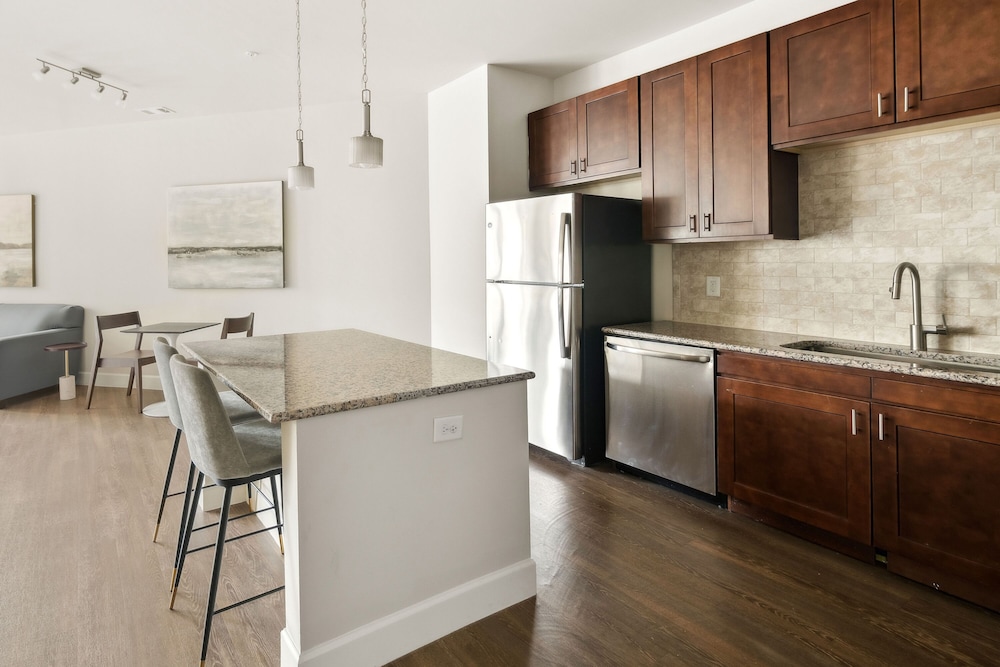 Standard Apartment, Accessible (Self Check-in with Virtual Front Desk) photo 3