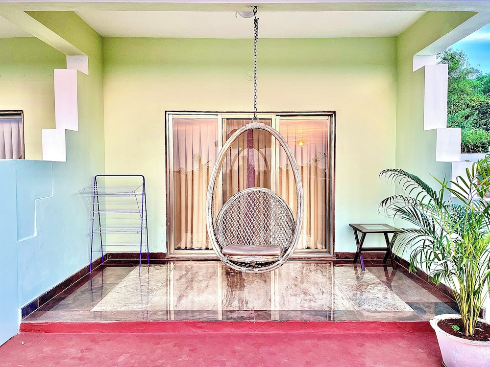 Deluxe Room, Balcony, Sea View - Photo 5