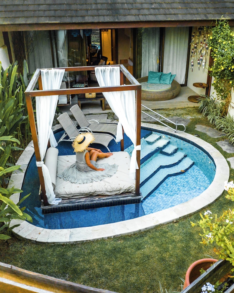 Suite (Villa) photo 2