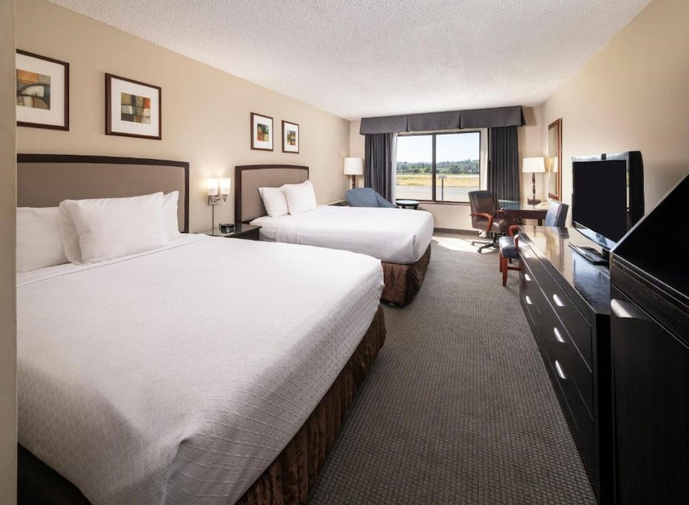 Standard Room, 2 Queen Beds, Non Smoking photo 3