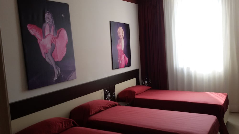 Quadruple Room photo 1