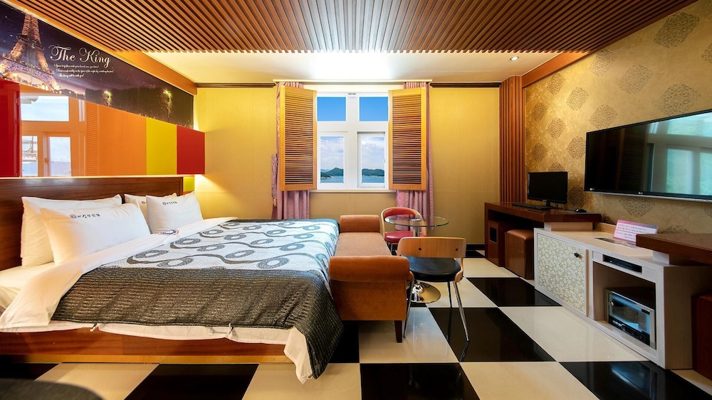 Basic Room, 1 Bedroom (101 ( No cooking )) photo 2