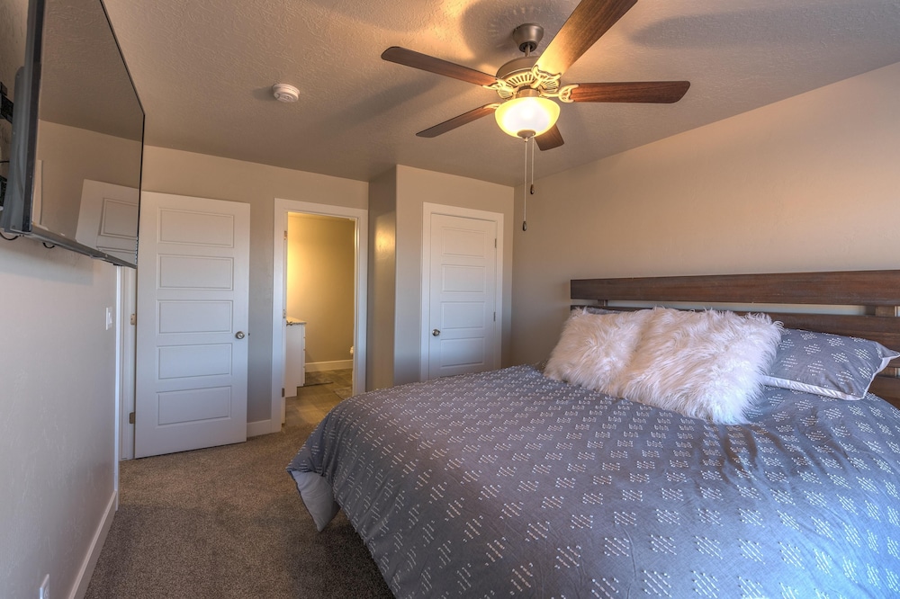 Townhome, Multiple Beds (The Pickleball Palace) photo 3