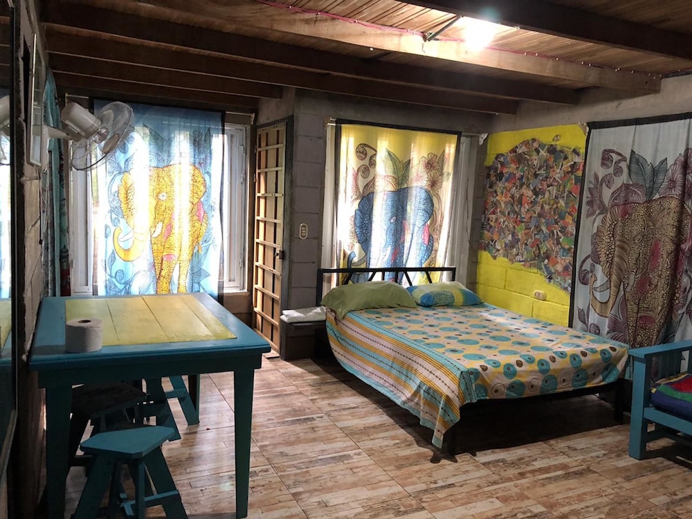 Cabin, Multiple Beds, Non Smoking photo 3