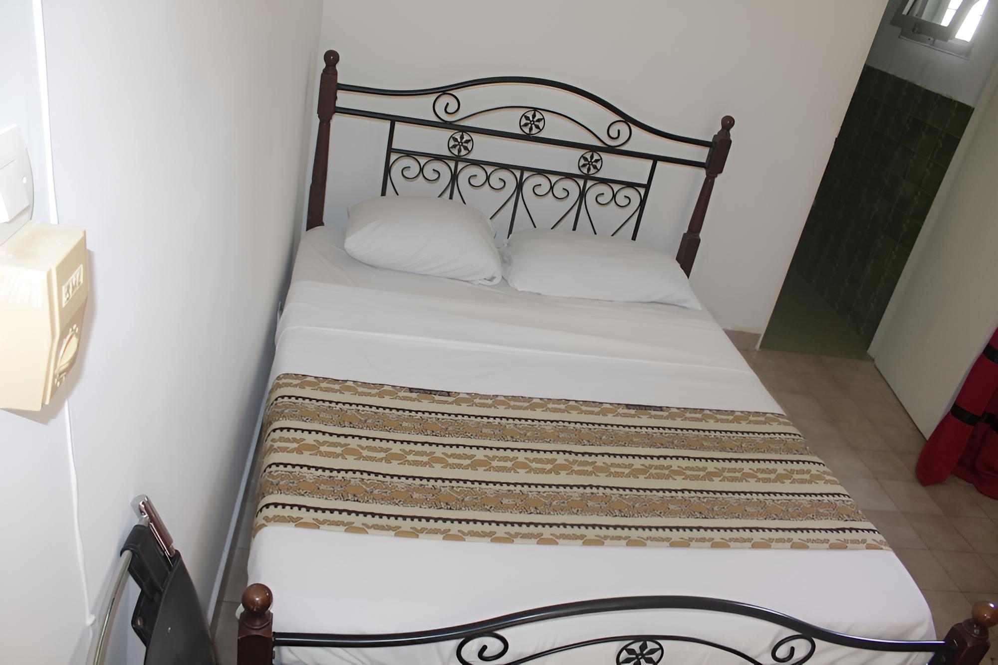 Economy Room, 1 Double Bed photo 3