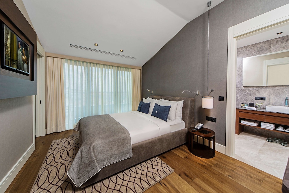 Panoramic Suite (Bosphorus View) photo 2