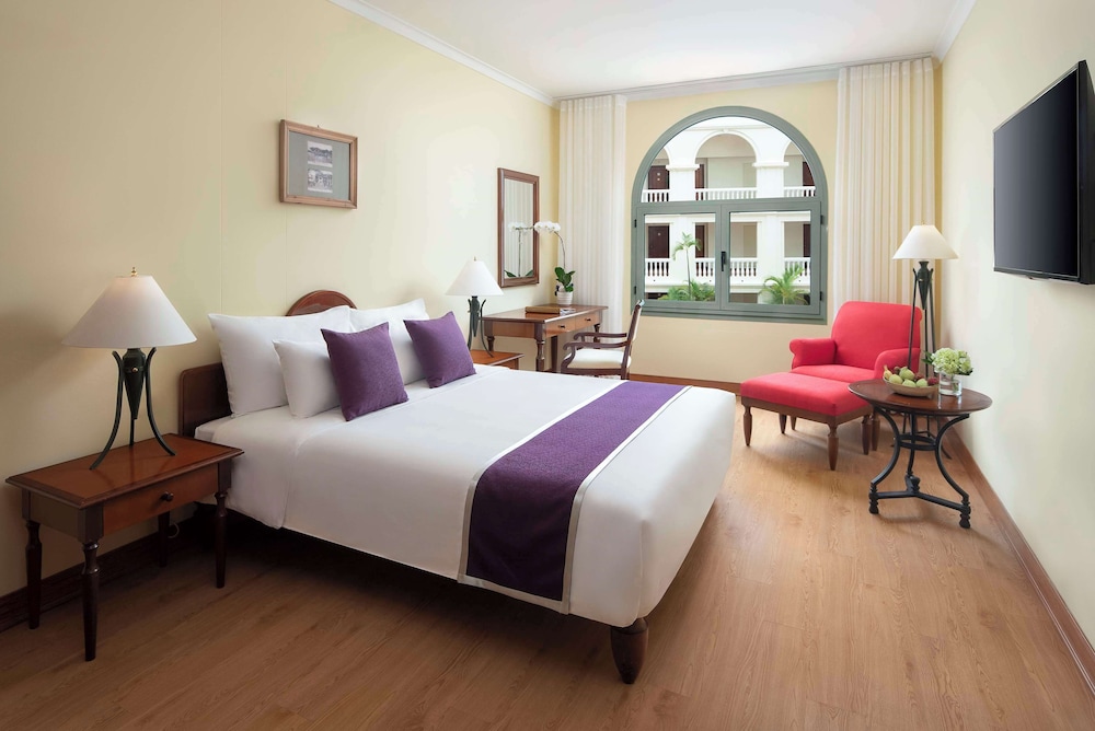 Deluxe Room - Photo 2