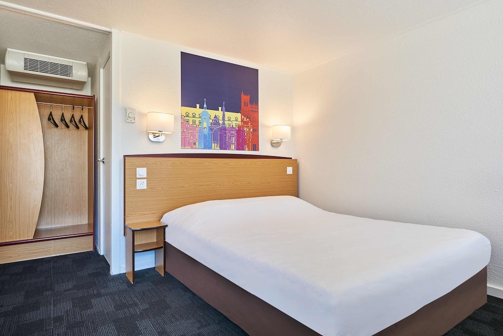 Standard Room, 1 Double Bed - Photo 2