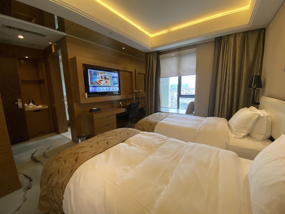 Economy Twin Room photo 3