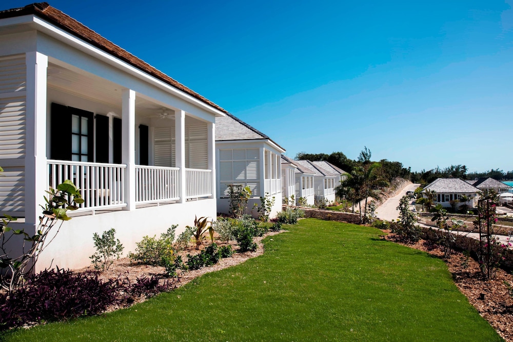Villa, 1 King Bed with Sofa bed, Balcony, Partial Ocean View