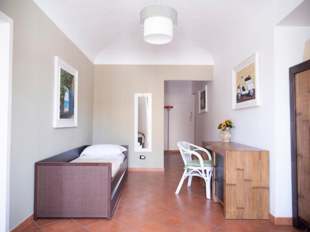 Standard Quadruple Room photo 2