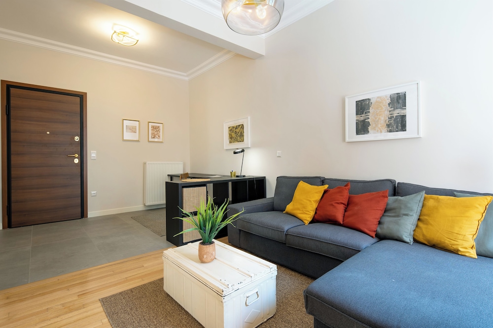 Apartment, 2 Bedrooms, Balcony, City View