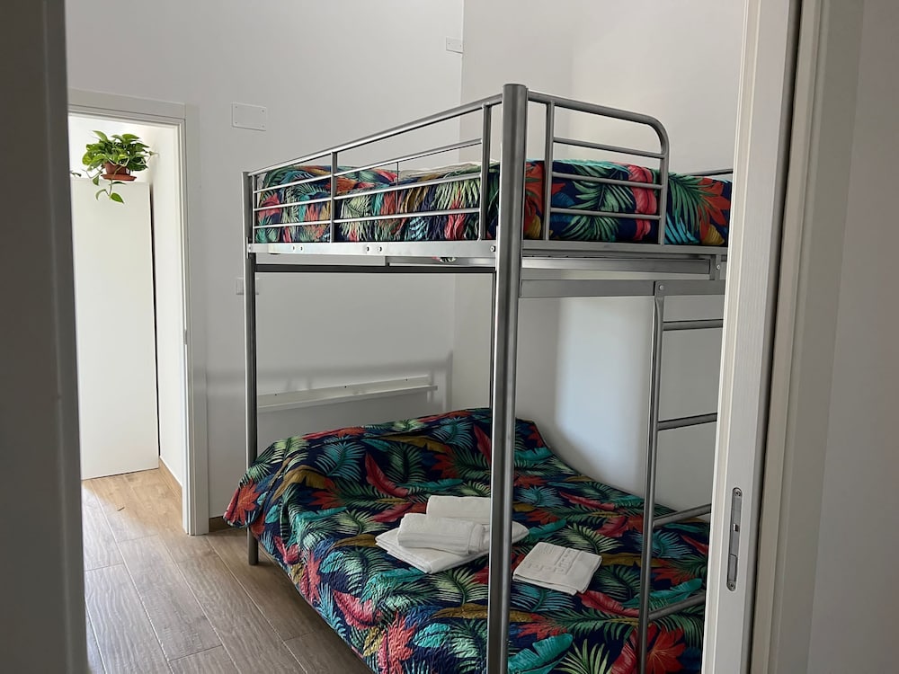 Family Quadruple Room photo 2