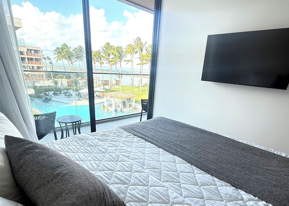 Family Apartment, 2 Bedrooms, Beach View