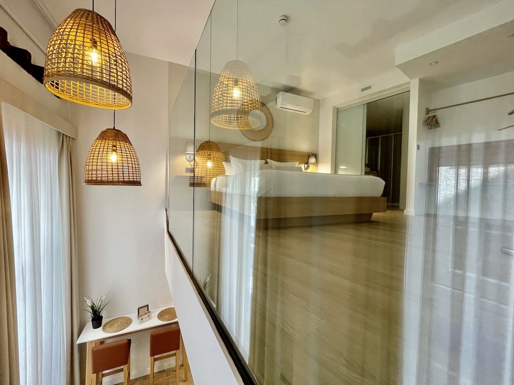 Superior Loft - Photo 3