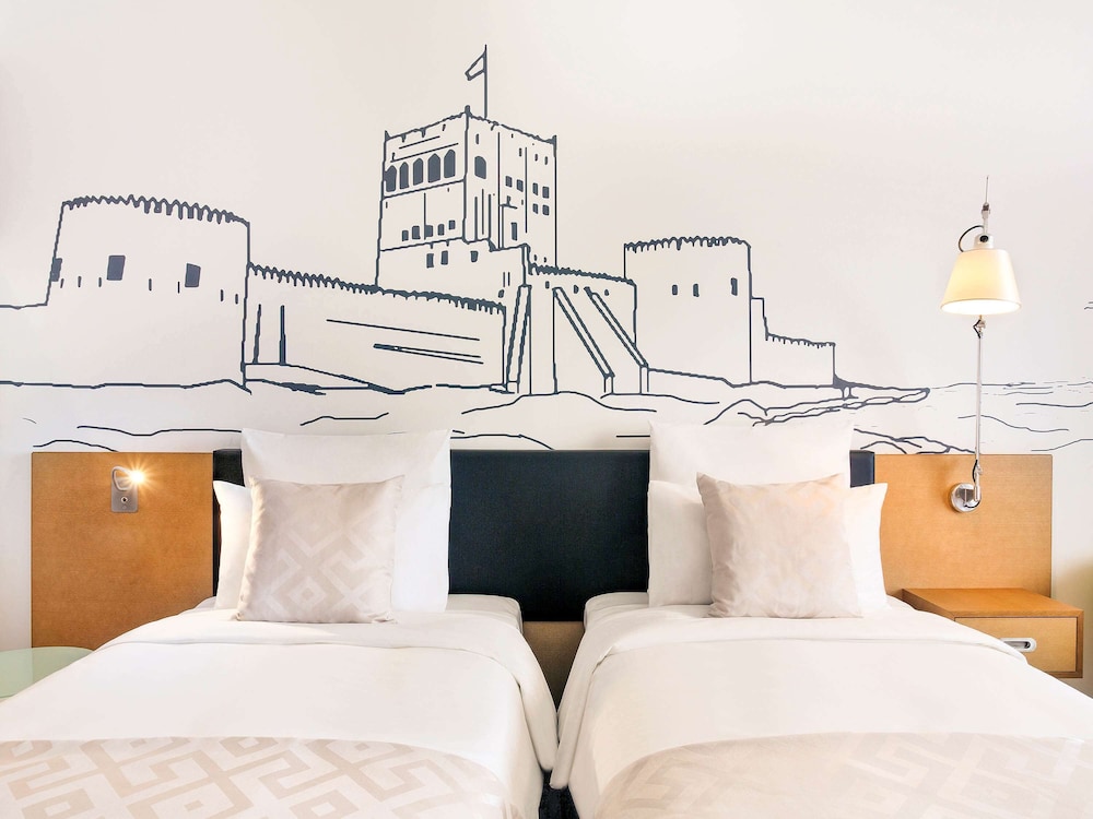 Deluxe Twin Room, 2 Twin Beds, Pool View