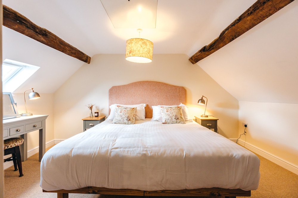 Superior Loft, Private Bathroom (Loft Room) photo 2
