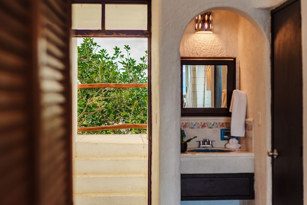 Grand Room, Ocean View photo 3