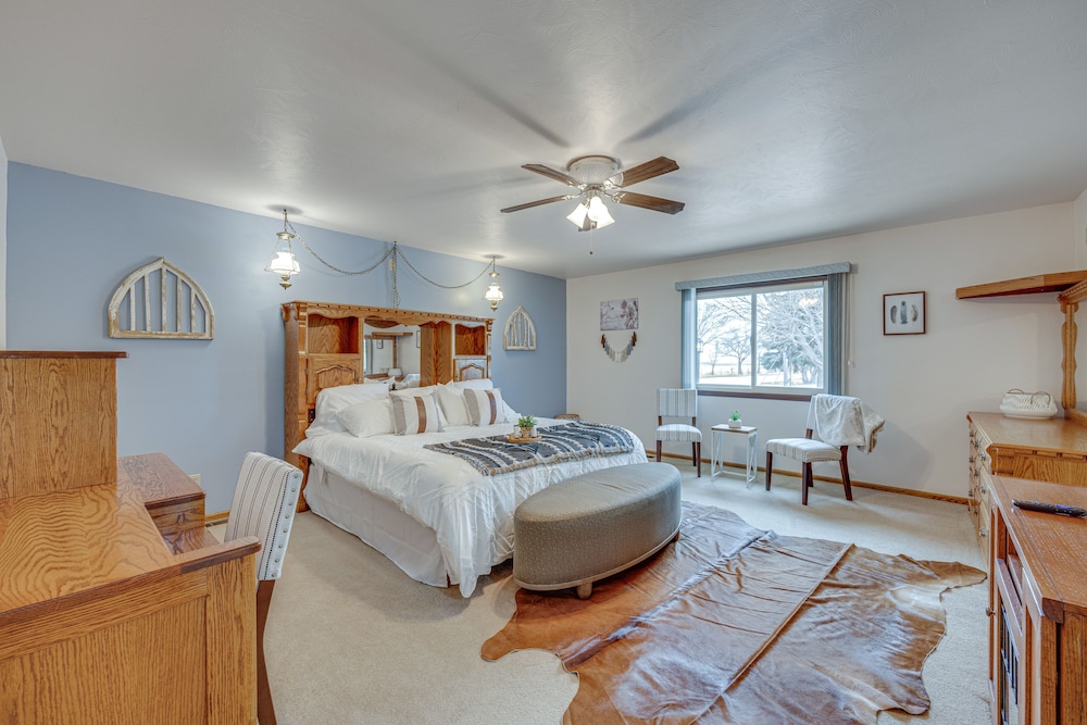 House (4 Bedrooms) photo 1