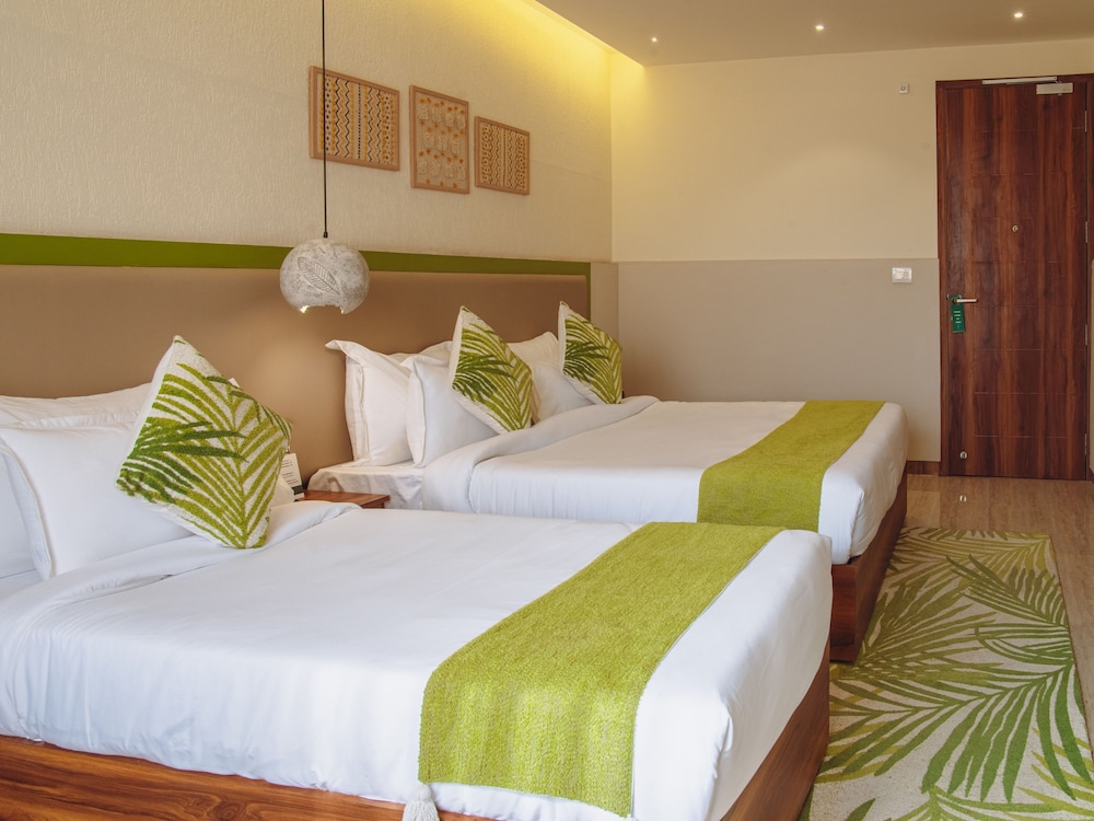 Premium Room - Photo 10