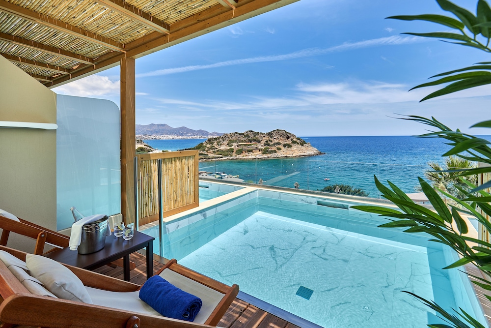 Superior Double Room, Individual Pool, Sea View