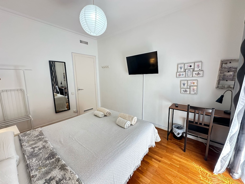 Double Room, Shared Bathroom photo 2
