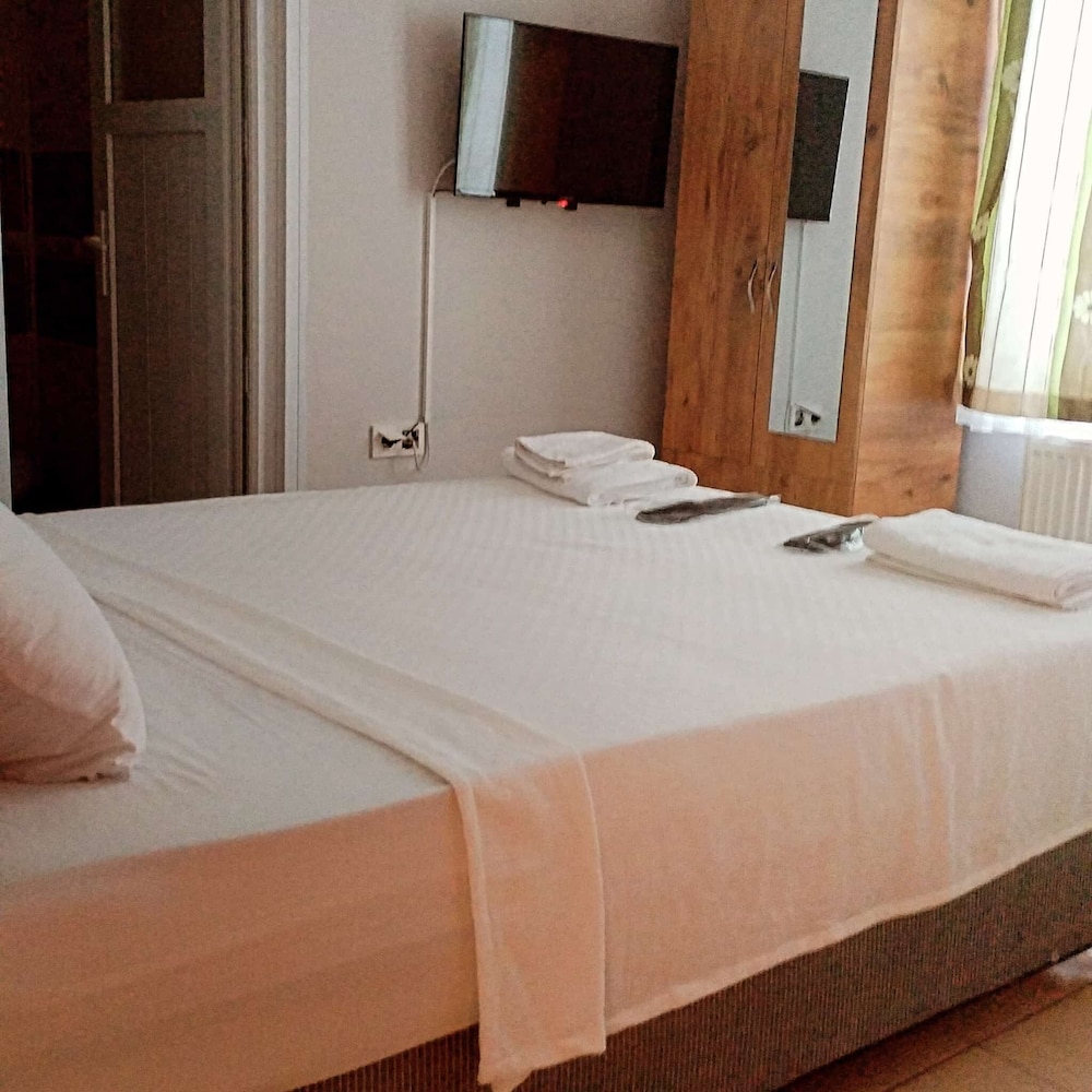 Standard Room, 1 Double Bed, City View photo 1