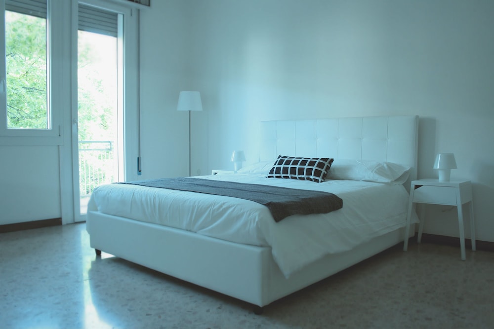 Superior Double Room, Shared Bathroom, City View photo 1